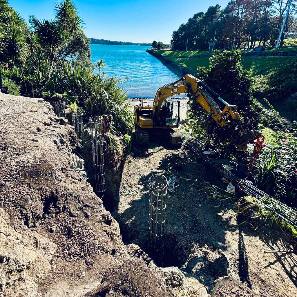 Palisade-Retaining-Structures-3